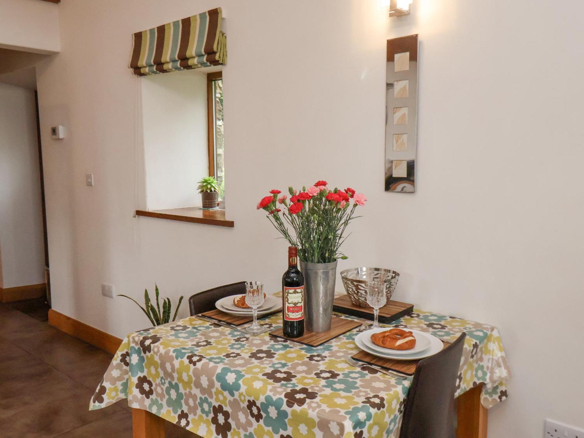 Dairy Cottage Staintondale Экстерьер фото